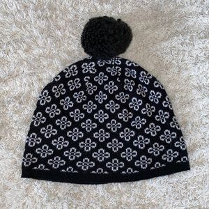 Vera Bradley beanie hat
